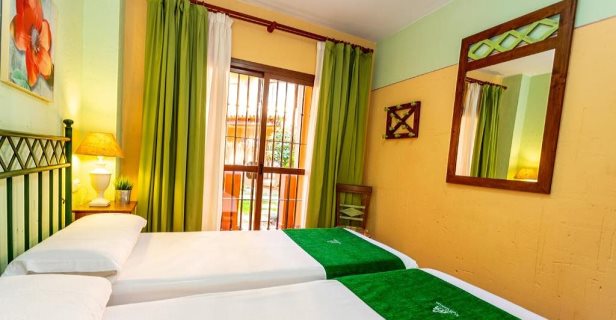 Aparthotel La Espadaña