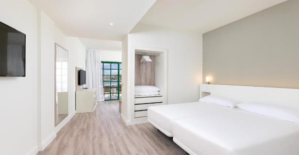 Aparthotel La Palma Affiliated By Meliá