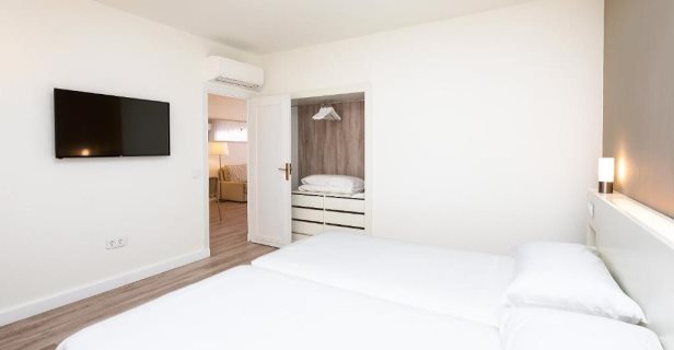 Aparthotel La Palma Affiliated By Meliá