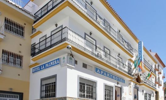 Aparthotel La Palmera