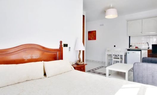 Aparthotel La Palmera