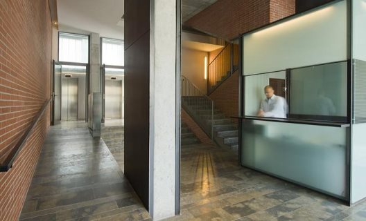 Aparthotel La República