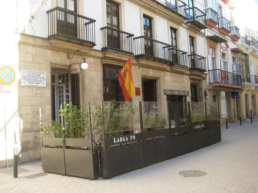 Aparthotel Larga 70