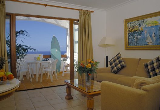 Aparthotel Las Suites En Beverly Hills Tenerife