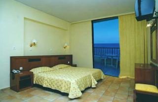 Aparthotel Lefkoniko Bay