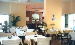 Aparthotel Lefkoniko Bay