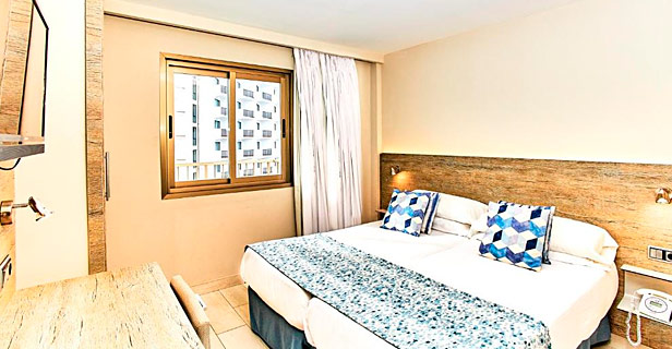 Aparthotel Leonardo Royal Palmanova Bay
