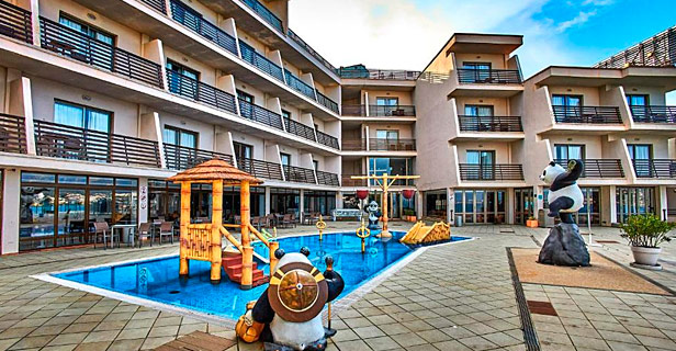 Aparthotel Leonardo Royal Palmanova Bay