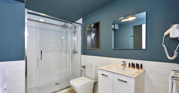 Aparthotel L&h La Latina Selection