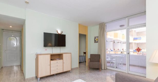 Aparthotel Livvo Veril Playa