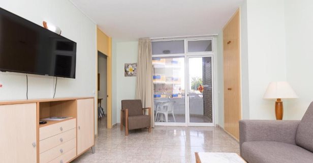 Aparthotel Livvo Veril Playa
