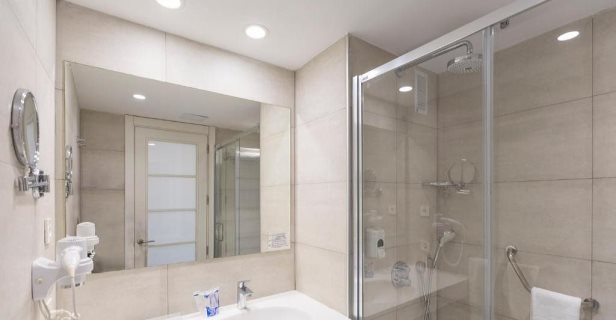 Aparthotel Livvo Veril Playa