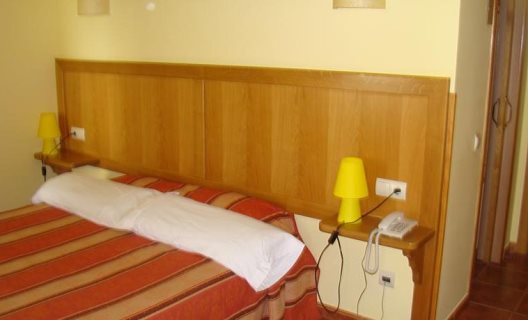 Aparthotel Llempó