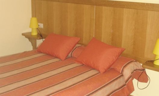 Aparthotel Llempó