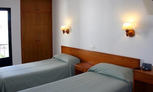Aparthotel Loar Ferreries