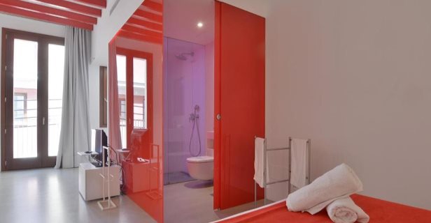 Aparthotel Lonja Suites