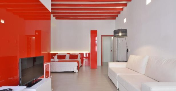 Aparthotel Lonja Suites