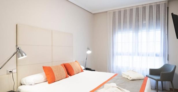 Aparthotel Los Girasoles Spa