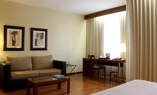 Aparthotel Mariano Cubi
