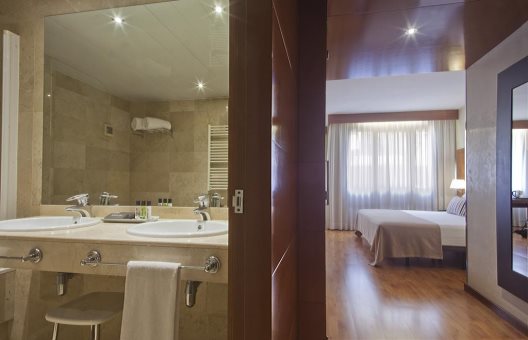 Aparthotel Mariano Cubi