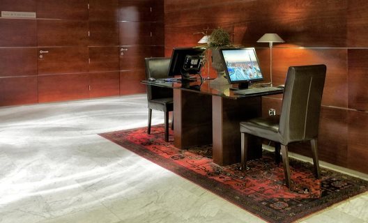 Aparthotel Mariano Cubi
