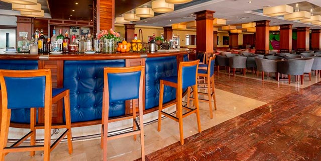 Aparthotel Marins Playa