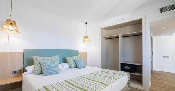 Aparthotel Marsenses Ferrera Blanca Family