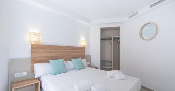 Aparthotel Marsenses Ferrera Blanca Family