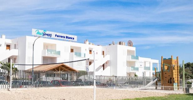 Aparthotel Marsenses Ferrera Blanca Family