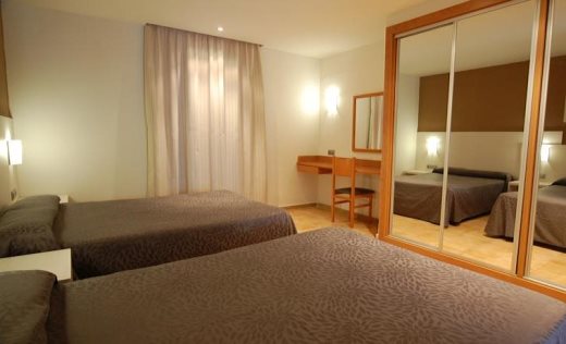 Aparthotel Medplaya San Eloi