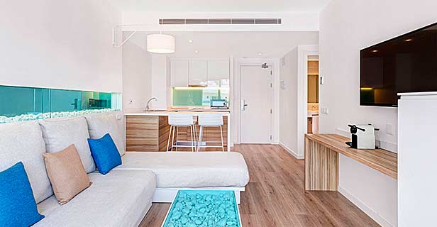 Aparthotel Metropólitan Juka Playa