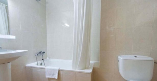 Aparthotel Midi 3000
