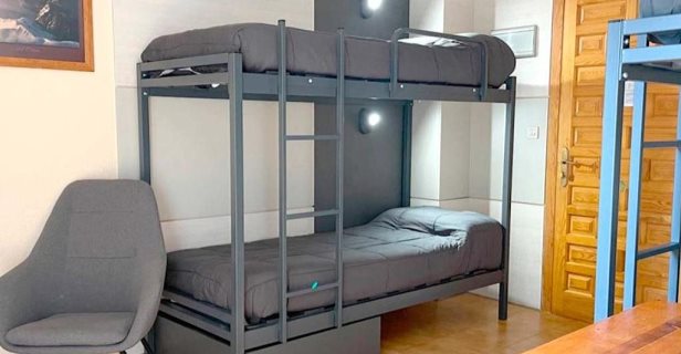 Aparthotel Midi 3000