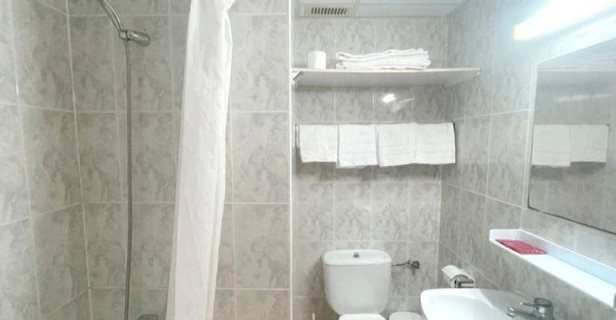 Aparthotel Midi 3000