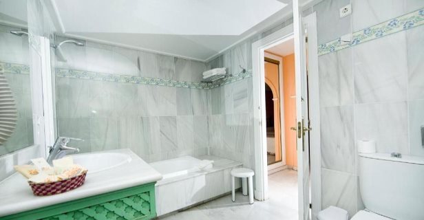 Aparthotel Monarque Sultán