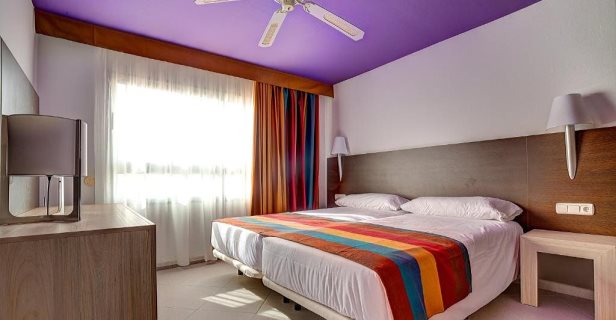Aparthotel Mónica Beach Resort