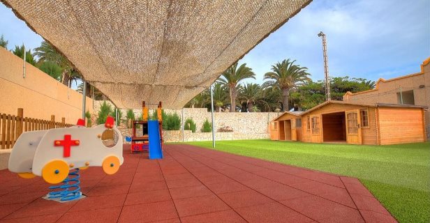 Aparthotel Mónica Beach Resort