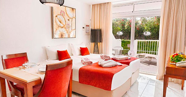 Aparthotel Monicca Collection Suites Residences