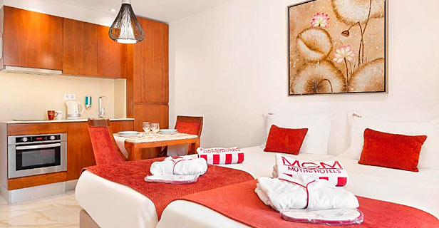 Aparthotel Monicca Collection Suites Residences