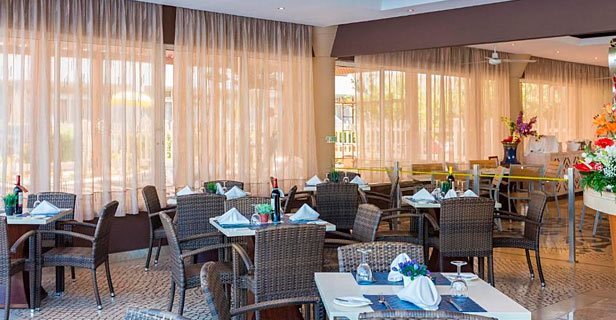 Aparthotel Monicca Collection Suites Residences