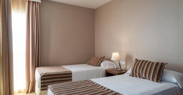 Aparthotel Ms Aguamarina Suites