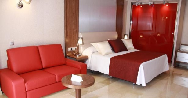 Aparthotel Ms Aguamarina Suites