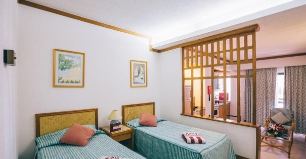 Aparthotel Muthu Oura Praia