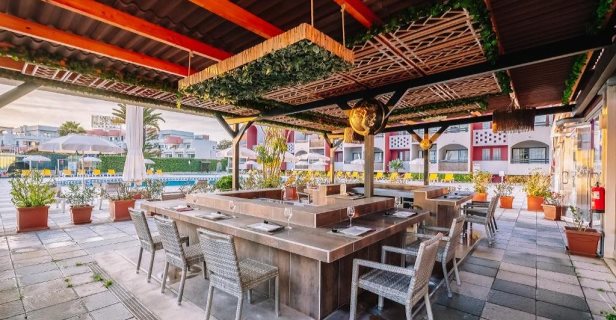 Aparthotel Muthu Oura Praia