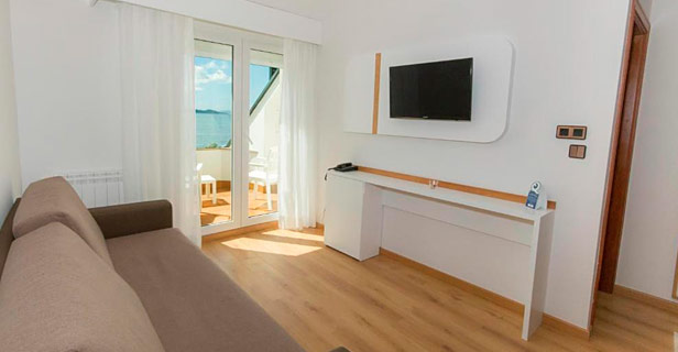 Aparthotel Nanin Playa Spa