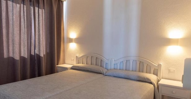 Aparthotel Naranjos Resort Menorca