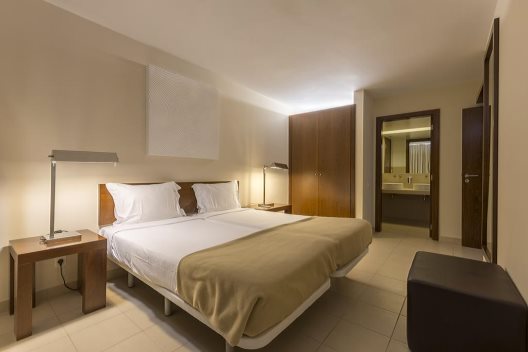 Aparthotel Nau Vila Das Lagoas