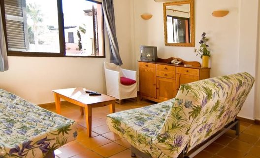 Aparthotel Nuramar