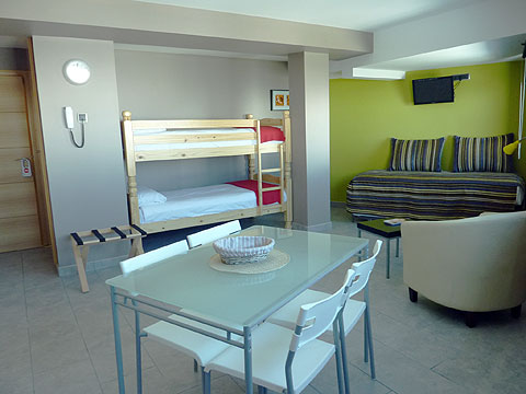 Aparthotel Olimpiades