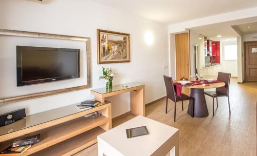 Aparthotel Ona Aucanada Club